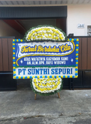 Papan Bunga Duka di Balingga Barat