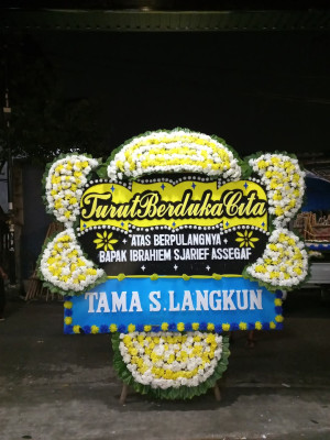 Papan Bunga Duka di Balingga Barat