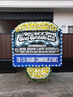 Papan Bunga Duka di Balingga Barat